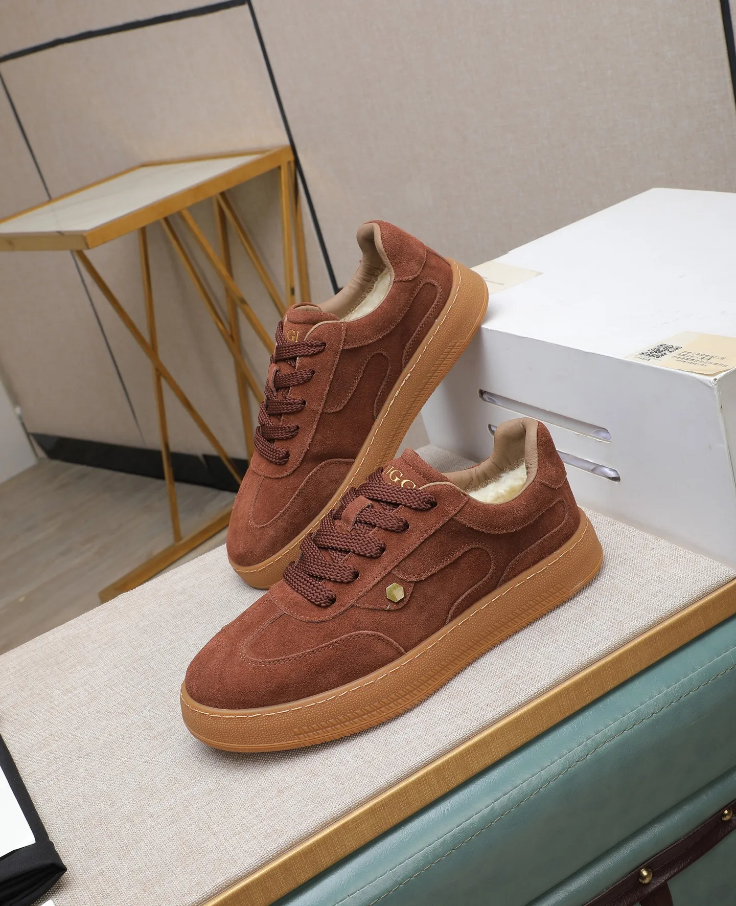 Men's shoes 💰540 IUGGI new retro presbyopia men's shoes, casual and versatile, full of high-end sense, fashionable, luxury and personalized style, joint style, retro presbyopia factor, full of handsome style, first layer suede cowhide, lining wool, rubber outsole, light and non-slip size: 39-44